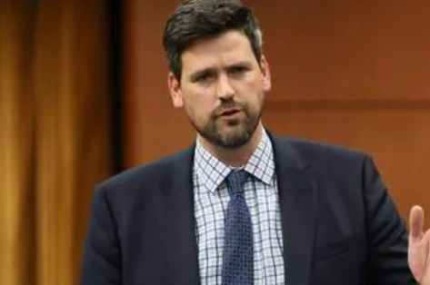 Canada considers tougher laws to address extremism